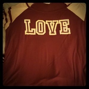 Love Tshirt